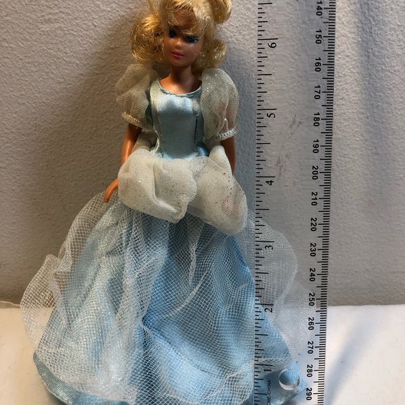 Vintage 6.5” mini Disney Cinderella & Snow White Dolls - Picture 9 of 9